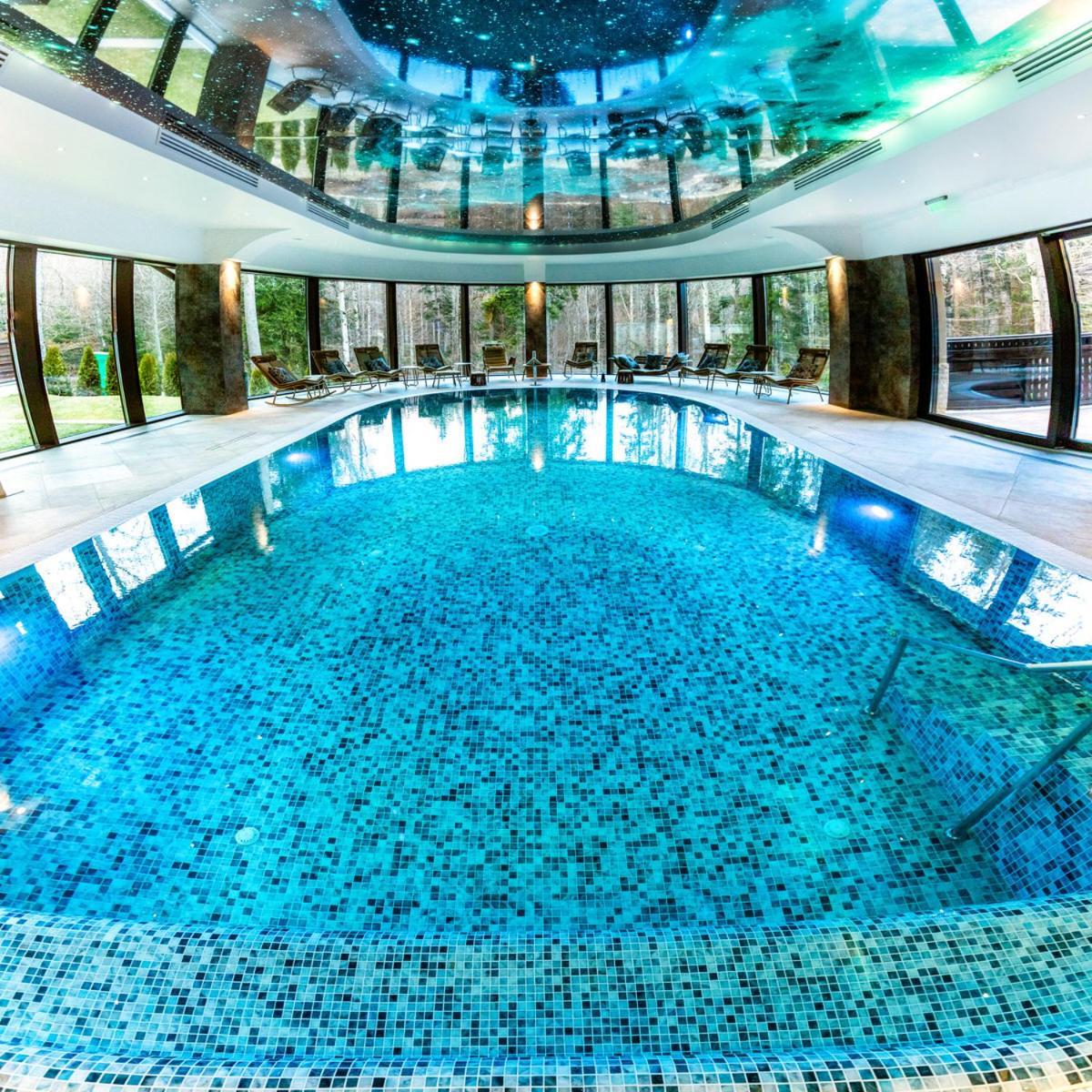 Hotel Foisorul Cu Flori Sinaia Buitenkant foto